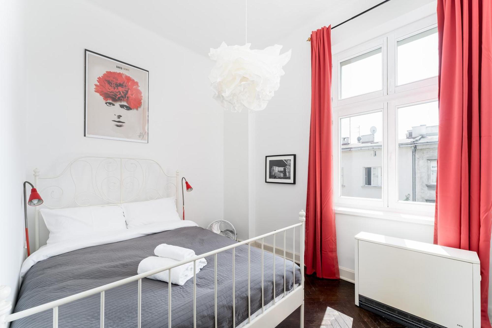 Old Town Spacious Apartment Краков Экстерьер фото