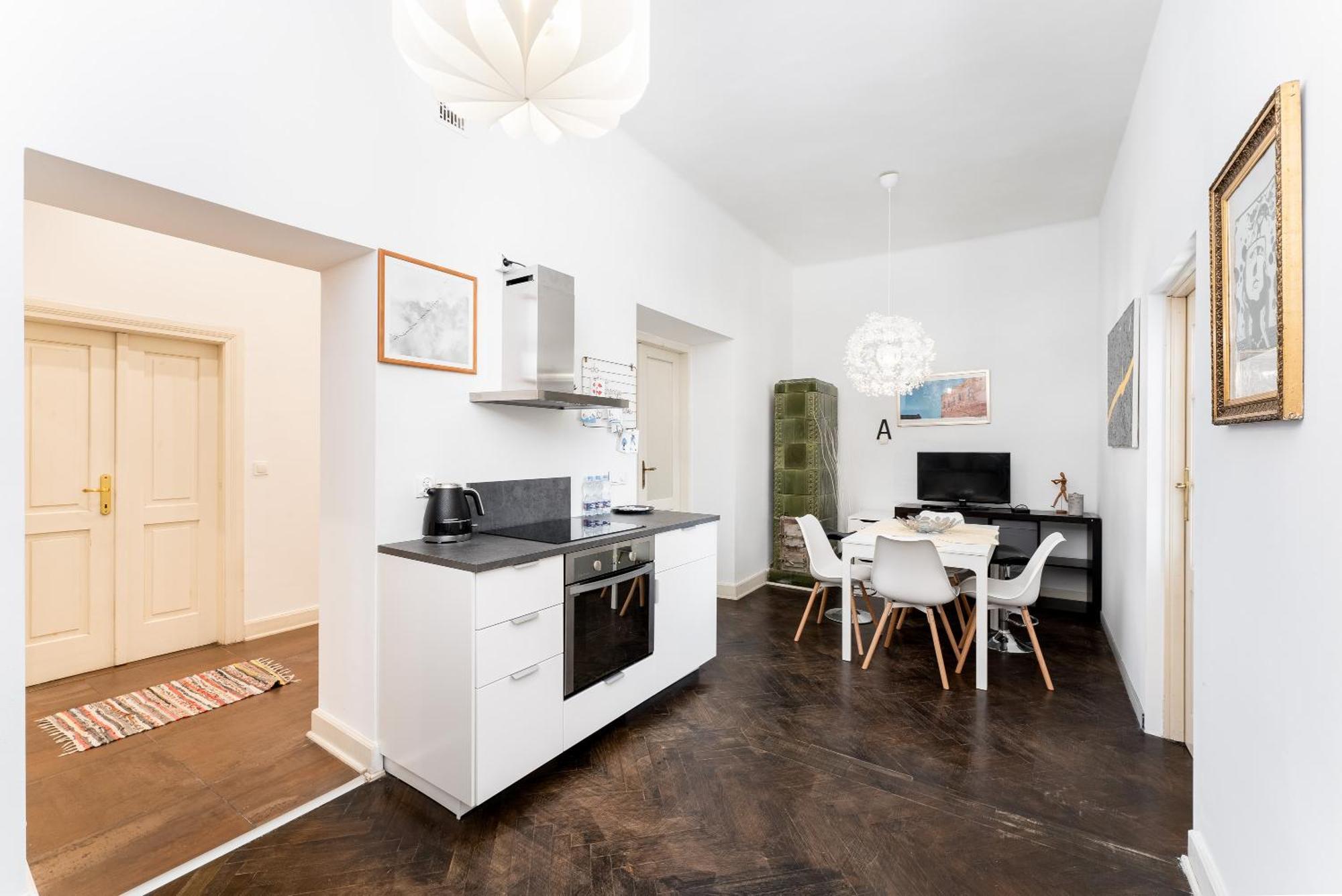 Old Town Spacious Apartment Краков Экстерьер фото