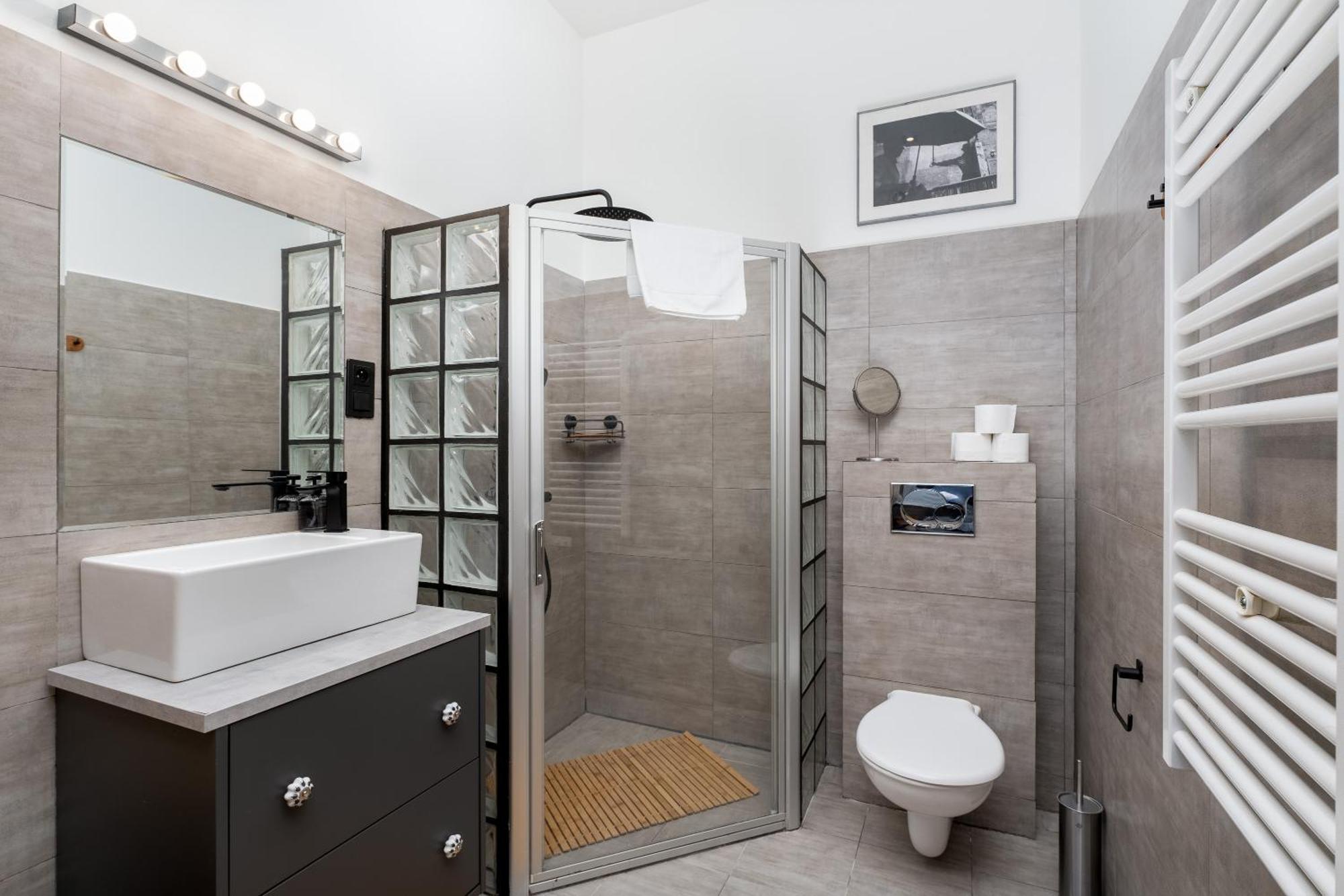 Old Town Spacious Apartment Краков Экстерьер фото